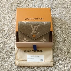 Louis Vuitton Tan Victorine Wallet